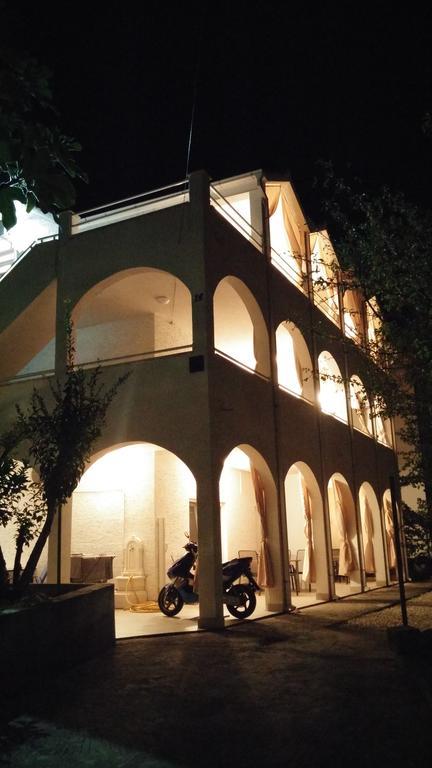 Kilic Apartments Τρογκίρ Εξωτερικό φωτογραφία
